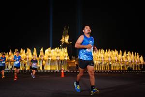 BIB: 400
                            <button type="button" onclick="openModal(21059452)" class="btn btn-primary btn-sm float-right btn-popup" data-toggle="modal" data-target=".modal-high-quality">
                        <i class="fas fa-shopping-cart"></i> Add to Cart
                    </button>
                                            <button type="button" onclick="isThisMe(21059452, true)" class="btn btn-success btn-sm float-right btn-popup btn-isme hidden" data-toggle="tooltip" data-placement="bottom" title="นี่คือรูปของคุณใช่ไหม คลิกที่นี่เพื่อเอาเข้าอัลบั้ม">
                        <i class="fas fa-plus"></i> Add to album
                    </button>
                    <button type="button" onclick="isThisMe(21059452, false)" class="btn btn-warning btn-sm float-right btn-popup btn-isnotme hidden">
                        <i class="fas fa-ban"></i> Remove from album
                    </button>