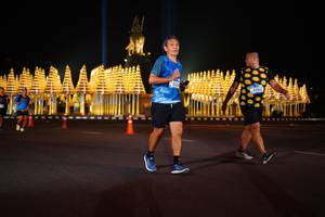 BIB: 43984
                            <button type="button" onclick="openModal(21073639)" class="btn btn-primary btn-sm float-right btn-popup" data-toggle="modal" data-target=".modal-high-quality">
                        <i class="fas fa-shopping-cart"></i> Add to Cart
                    </button>
                                            <button type="button" onclick="isThisMe(21073639, true)" class="btn btn-success btn-sm float-right btn-popup btn-isme hidden" data-toggle="tooltip" data-placement="bottom" title="นี่คือรูปของคุณใช่ไหม คลิกที่นี่เพื่อเอาเข้าอัลบั้ม">
                        <i class="fas fa-plus"></i> Add to album
                    </button>
                    <button type="button" onclick="isThisMe(21073639, false)" class="btn btn-warning btn-sm float-right btn-popup btn-isnotme hidden">
                        <i class="fas fa-ban"></i> Remove from album
                    </button>