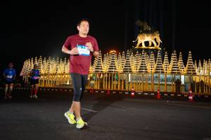 BIB: 563240
                            <button type="button" onclick="openModal(21100224)" class="btn btn-primary btn-sm float-right btn-popup" data-toggle="modal" data-target=".modal-high-quality">
                        <i class="fas fa-shopping-cart"></i> Add to Cart
                    </button>
                                            <button type="button" onclick="isThisMe(21100224, true)" class="btn btn-success btn-sm float-right btn-popup btn-isme hidden" data-toggle="tooltip" data-placement="bottom" title="นี่คือรูปของคุณใช่ไหม คลิกที่นี่เพื่อเอาเข้าอัลบั้ม">
                        <i class="fas fa-plus"></i> Add to album
                    </button>
                    <button type="button" onclick="isThisMe(21100224, false)" class="btn btn-warning btn-sm float-right btn-popup btn-isnotme hidden">
                        <i class="fas fa-ban"></i> Remove from album
                    </button>