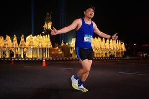 BIB: 43954
                            <button type="button" onclick="openModal(21066828)" class="btn btn-primary btn-sm float-right btn-popup" data-toggle="modal" data-target=".modal-high-quality">
                        <i class="fas fa-shopping-cart"></i> Add to Cart
                    </button>
                                            <button type="button" onclick="isThisMe(21066828, true)" class="btn btn-success btn-sm float-right btn-popup btn-isme hidden" data-toggle="tooltip" data-placement="bottom" title="นี่คือรูปของคุณใช่ไหม คลิกที่นี่เพื่อเอาเข้าอัลบั้ม">
                        <i class="fas fa-plus"></i> Add to album
                    </button>
                    <button type="button" onclick="isThisMe(21066828, false)" class="btn btn-warning btn-sm float-right btn-popup btn-isnotme hidden">
                        <i class="fas fa-ban"></i> Remove from album
                    </button>