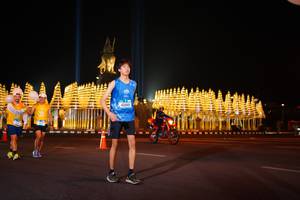 BIB: 1100, 42895
                            <button type="button" onclick="openModal(21085874)" class="btn btn-primary btn-sm float-right btn-popup" data-toggle="modal" data-target=".modal-high-quality">
                        <i class="fas fa-shopping-cart"></i> Add to Cart
                    </button>
                                            <button type="button" onclick="isThisMe(21085874, true)" class="btn btn-success btn-sm float-right btn-popup btn-isme hidden" data-toggle="tooltip" data-placement="bottom" title="นี่คือรูปของคุณใช่ไหม คลิกที่นี่เพื่อเอาเข้าอัลบั้ม">
                        <i class="fas fa-plus"></i> Add to album
                    </button>
                    <button type="button" onclick="isThisMe(21085874, false)" class="btn btn-warning btn-sm float-right btn-popup btn-isnotme hidden">
                        <i class="fas fa-ban"></i> Remove from album
                    </button>