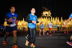 BIB: 200, 43778
                            <button type="button" onclick="openModal(21122664)" class="btn btn-primary btn-sm float-right btn-popup" data-toggle="modal" data-target=".modal-high-quality">
                        <i class="fas fa-shopping-cart"></i> Add to Cart
                    </button>
                                            <button type="button" onclick="isThisMe(21122664, true)" class="btn btn-success btn-sm float-right btn-popup btn-isme hidden" data-toggle="tooltip" data-placement="bottom" title="นี่คือรูปของคุณใช่ไหม คลิกที่นี่เพื่อเอาเข้าอัลบั้ม">
                        <i class="fas fa-plus"></i> Add to album
                    </button>
                    <button type="button" onclick="isThisMe(21122664, false)" class="btn btn-warning btn-sm float-right btn-popup btn-isnotme hidden">
                        <i class="fas fa-ban"></i> Remove from album
                    </button>