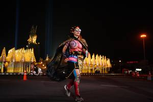 BIB: 5856
                            <button type="button" onclick="openModal(21065928)" class="btn btn-primary btn-sm float-right btn-popup" data-toggle="modal" data-target=".modal-high-quality">
                        <i class="fas fa-shopping-cart"></i> Add to Cart
                    </button>
                                            <button type="button" onclick="isThisMe(21065928, true)" class="btn btn-success btn-sm float-right btn-popup btn-isme hidden" data-toggle="tooltip" data-placement="bottom" title="นี่คือรูปของคุณใช่ไหม คลิกที่นี่เพื่อเอาเข้าอัลบั้ม">
                        <i class="fas fa-plus"></i> Add to album
                    </button>
                    <button type="button" onclick="isThisMe(21065928, false)" class="btn btn-warning btn-sm float-right btn-popup btn-isnotme hidden">
                        <i class="fas fa-ban"></i> Remove from album
                    </button>