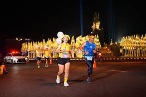 BIB: 428
                            <button type="button" onclick="openModal(21085412)" class="btn btn-primary btn-sm float-right btn-popup" data-toggle="modal" data-target=".modal-high-quality">
                        <i class="fas fa-shopping-cart"></i> Add to Cart
                    </button>
                                            <button type="button" onclick="isThisMe(21085412, true)" class="btn btn-success btn-sm float-right btn-popup btn-isme hidden" data-toggle="tooltip" data-placement="bottom" title="นี่คือรูปของคุณใช่ไหม คลิกที่นี่เพื่อเอาเข้าอัลบั้ม">
                        <i class="fas fa-plus"></i> Add to album
                    </button>
                    <button type="button" onclick="isThisMe(21085412, false)" class="btn btn-warning btn-sm float-right btn-popup btn-isnotme hidden">
                        <i class="fas fa-ban"></i> Remove from album
                    </button>