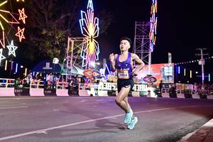BIB: 1320, 20954, 4780
                            <button type="button" onclick="openModal(21490679)" class="btn btn-primary btn-sm float-right btn-popup" data-toggle="modal" data-target=".modal-high-quality">
                        <i class="fas fa-shopping-cart"></i> Add to Cart
                    </button>
                                            <button type="button" onclick="isThisMe(21490679, true)" class="btn btn-success btn-sm float-right btn-popup btn-isme hidden" data-toggle="tooltip" data-placement="bottom" title="นี่คือรูปของคุณใช่ไหม คลิกที่นี่เพื่อเอาเข้าอัลบั้ม">
                        <i class="fas fa-plus"></i> Add to album
                    </button>
                    <button type="button" onclick="isThisMe(21490679, false)" class="btn btn-warning btn-sm float-right btn-popup btn-isnotme hidden">
                        <i class="fas fa-ban"></i> Remove from album
                    </button>