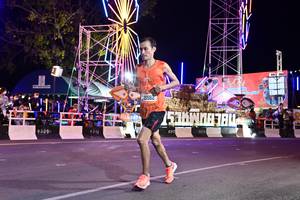 BIB: 6320, 0310, 205621
                            <button type="button" onclick="openModal(21495271)" class="btn btn-primary btn-sm float-right btn-popup" data-toggle="modal" data-target=".modal-high-quality">
                        <i class="fas fa-shopping-cart"></i> Add to Cart
                    </button>
                                            <button type="button" onclick="isThisMe(21495271, true)" class="btn btn-success btn-sm float-right btn-popup btn-isme hidden" data-toggle="tooltip" data-placement="bottom" title="นี่คือรูปของคุณใช่ไหม คลิกที่นี่เพื่อเอาเข้าอัลบั้ม">
                        <i class="fas fa-plus"></i> Add to album
                    </button>
                    <button type="button" onclick="isThisMe(21495271, false)" class="btn btn-warning btn-sm float-right btn-popup btn-isnotme hidden">
                        <i class="fas fa-ban"></i> Remove from album
                    </button>