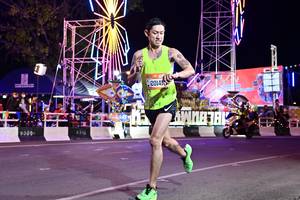 BIB: 6320, 310, 2014
                            <button type="button" onclick="openModal(21493242)" class="btn btn-primary btn-sm float-right btn-popup" data-toggle="modal" data-target=".modal-high-quality">
                        <i class="fas fa-shopping-cart"></i> Add to Cart
                    </button>
                                            <button type="button" onclick="isThisMe(21493242, true)" class="btn btn-success btn-sm float-right btn-popup btn-isme hidden" data-toggle="tooltip" data-placement="bottom" title="นี่คือรูปของคุณใช่ไหม คลิกที่นี่เพื่อเอาเข้าอัลบั้ม">
                        <i class="fas fa-plus"></i> Add to album
                    </button>
                    <button type="button" onclick="isThisMe(21493242, false)" class="btn btn-warning btn-sm float-right btn-popup btn-isnotme hidden">
                        <i class="fas fa-ban"></i> Remove from album
                    </button>