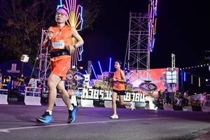 BIB: 0320, 22269, 8341
                            <button type="button" onclick="openModal(21409960)" class="btn btn-primary btn-sm float-right btn-popup" data-toggle="modal" data-target=".modal-high-quality">
                        <i class="fas fa-shopping-cart"></i> Add to Cart
                    </button>
                                            <button type="button" onclick="isThisMe(21409960, true)" class="btn btn-success btn-sm float-right btn-popup btn-isme hidden" data-toggle="tooltip" data-placement="bottom" title="นี่คือรูปของคุณใช่ไหม คลิกที่นี่เพื่อเอาเข้าอัลบั้ม">
                        <i class="fas fa-plus"></i> Add to album
                    </button>
                    <button type="button" onclick="isThisMe(21409960, false)" class="btn btn-warning btn-sm float-right btn-popup btn-isnotme hidden">
                        <i class="fas fa-ban"></i> Remove from album
                    </button>