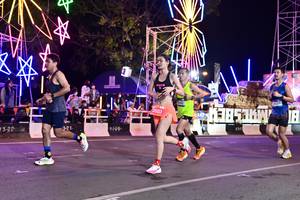 BIB: 204, 320, 25213, 1347
                            <button type="button" onclick="openModal(21403326)" class="btn btn-primary btn-sm float-right btn-popup" data-toggle="modal" data-target=".modal-high-quality">
                        <i class="fas fa-shopping-cart"></i> Add to Cart
                    </button>
                                            <button type="button" onclick="isThisMe(21403326, true)" class="btn btn-success btn-sm float-right btn-popup btn-isme hidden" data-toggle="tooltip" data-placement="bottom" title="นี่คือรูปของคุณใช่ไหม คลิกที่นี่เพื่อเอาเข้าอัลบั้ม">
                        <i class="fas fa-plus"></i> Add to album
                    </button>
                    <button type="button" onclick="isThisMe(21403326, false)" class="btn btn-warning btn-sm float-right btn-popup btn-isnotme hidden">
                        <i class="fas fa-ban"></i> Remove from album
                    </button>