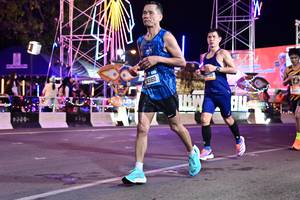 BIB: 0916, 6320
                            <button type="button" onclick="openModal(21394810)" class="btn btn-primary btn-sm float-right btn-popup" data-toggle="modal" data-target=".modal-high-quality">
                        <i class="fas fa-shopping-cart"></i> Add to Cart
                    </button>
                                            <button type="button" onclick="isThisMe(21394810, true)" class="btn btn-success btn-sm float-right btn-popup btn-isme hidden" data-toggle="tooltip" data-placement="bottom" title="นี่คือรูปของคุณใช่ไหม คลิกที่นี่เพื่อเอาเข้าอัลบั้ม">
                        <i class="fas fa-plus"></i> Add to album
                    </button>
                    <button type="button" onclick="isThisMe(21394810, false)" class="btn btn-warning btn-sm float-right btn-popup btn-isnotme hidden">
                        <i class="fas fa-ban"></i> Remove from album
                    </button>
