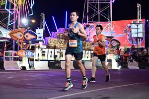 BIB: 3057, 28802, 22700
                            <button type="button" onclick="openModal(21400790)" class="btn btn-primary btn-sm float-right btn-popup" data-toggle="modal" data-target=".modal-high-quality">
                        <i class="fas fa-shopping-cart"></i> Add to Cart
                    </button>
                                            <button type="button" onclick="isThisMe(21400790, true)" class="btn btn-success btn-sm float-right btn-popup btn-isme hidden" data-toggle="tooltip" data-placement="bottom" title="นี่คือรูปของคุณใช่ไหม คลิกที่นี่เพื่อเอาเข้าอัลบั้ม">
                        <i class="fas fa-plus"></i> Add to album
                    </button>
                    <button type="button" onclick="isThisMe(21400790, false)" class="btn btn-warning btn-sm float-right btn-popup btn-isnotme hidden">
                        <i class="fas fa-ban"></i> Remove from album
                    </button>