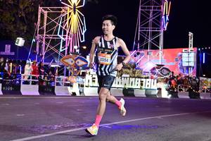BIB: 6320, 20154
                            <button type="button" onclick="openModal(21387258)" class="btn btn-primary btn-sm float-right btn-popup" data-toggle="modal" data-target=".modal-high-quality">
                        <i class="fas fa-shopping-cart"></i> Add to Cart
                    </button>
                                            <button type="button" onclick="isThisMe(21387258, true)" class="btn btn-success btn-sm float-right btn-popup btn-isme hidden" data-toggle="tooltip" data-placement="bottom" title="นี่คือรูปของคุณใช่ไหม คลิกที่นี่เพื่อเอาเข้าอัลบั้ม">
                        <i class="fas fa-plus"></i> Add to album
                    </button>
                    <button type="button" onclick="isThisMe(21387258, false)" class="btn btn-warning btn-sm float-right btn-popup btn-isnotme hidden">
                        <i class="fas fa-ban"></i> Remove from album
                    </button>