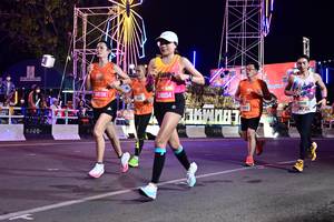 BIB: 0800, 24728, 2841, 24654, 17983, 96612
                            <button type="button" onclick="openModal(21401877)" class="btn btn-primary btn-sm float-right btn-popup" data-toggle="modal" data-target=".modal-high-quality">
                        <i class="fas fa-shopping-cart"></i> Add to Cart
                    </button>
                                            <button type="button" onclick="isThisMe(21401877, true)" class="btn btn-success btn-sm float-right btn-popup btn-isme hidden" data-toggle="tooltip" data-placement="bottom" title="นี่คือรูปของคุณใช่ไหม คลิกที่นี่เพื่อเอาเข้าอัลบั้ม">
                        <i class="fas fa-plus"></i> Add to album
                    </button>
                    <button type="button" onclick="isThisMe(21401877, false)" class="btn btn-warning btn-sm float-right btn-popup btn-isnotme hidden">
                        <i class="fas fa-ban"></i> Remove from album
                    </button>
