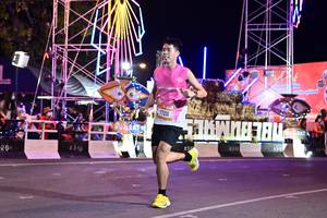 BIB: 77211, 410
                            <button type="button" onclick="openModal(21386611)" class="btn btn-primary btn-sm float-right btn-popup" data-toggle="modal" data-target=".modal-high-quality">
                        <i class="fas fa-shopping-cart"></i> Add to Cart
                    </button>
                                            <button type="button" onclick="isThisMe(21386611, true)" class="btn btn-success btn-sm float-right btn-popup btn-isme hidden" data-toggle="tooltip" data-placement="bottom" title="นี่คือรูปของคุณใช่ไหม คลิกที่นี่เพื่อเอาเข้าอัลบั้ม">
                        <i class="fas fa-plus"></i> Add to album
                    </button>
                    <button type="button" onclick="isThisMe(21386611, false)" class="btn btn-warning btn-sm float-right btn-popup btn-isnotme hidden">
                        <i class="fas fa-ban"></i> Remove from album
                    </button>