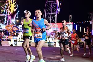 BIB: 40153, 20217, 4240, 0620
                            <button type="button" onclick="openModal(21390208)" class="btn btn-primary btn-sm float-right btn-popup" data-toggle="modal" data-target=".modal-high-quality">
                        <i class="fas fa-shopping-cart"></i> Add to Cart
                    </button>
                                            <button type="button" onclick="isThisMe(21390208, true)" class="btn btn-success btn-sm float-right btn-popup btn-isme hidden" data-toggle="tooltip" data-placement="bottom" title="นี่คือรูปของคุณใช่ไหม คลิกที่นี่เพื่อเอาเข้าอัลบั้ม">
                        <i class="fas fa-plus"></i> Add to album
                    </button>
                    <button type="button" onclick="isThisMe(21390208, false)" class="btn btn-warning btn-sm float-right btn-popup btn-isnotme hidden">
                        <i class="fas fa-ban"></i> Remove from album
                    </button>