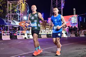 BIB: 42226, 008
                            <button type="button" onclick="openModal(20886010)" class="btn btn-primary btn-sm float-right btn-popup" data-toggle="modal" data-target=".modal-high-quality">
                        <i class="fas fa-shopping-cart"></i> Add to Cart
                    </button>
                                            <button type="button" onclick="isThisMe(20886010, true)" class="btn btn-success btn-sm float-right btn-popup btn-isme hidden" data-toggle="tooltip" data-placement="bottom" title="นี่คือรูปของคุณใช่ไหม คลิกที่นี่เพื่อเอาเข้าอัลบั้ม">
                        <i class="fas fa-plus"></i> Add to album
                    </button>
                    <button type="button" onclick="isThisMe(20886010, false)" class="btn btn-warning btn-sm float-right btn-popup btn-isnotme hidden">
                        <i class="fas fa-ban"></i> Remove from album
                    </button>