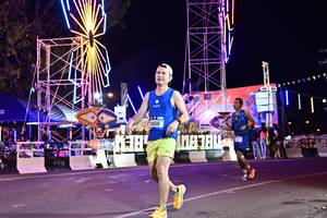BIB: 319, 41616
                            <button type="button" onclick="openModal(20880270)" class="btn btn-primary btn-sm float-right btn-popup" data-toggle="modal" data-target=".modal-high-quality">
                        <i class="fas fa-shopping-cart"></i> Add to Cart
                    </button>
                                            <button type="button" onclick="isThisMe(20880270, true)" class="btn btn-success btn-sm float-right btn-popup btn-isme hidden" data-toggle="tooltip" data-placement="bottom" title="นี่คือรูปของคุณใช่ไหม คลิกที่นี่เพื่อเอาเข้าอัลบั้ม">
                        <i class="fas fa-plus"></i> Add to album
                    </button>
                    <button type="button" onclick="isThisMe(20880270, false)" class="btn btn-warning btn-sm float-right btn-popup btn-isnotme hidden">
                        <i class="fas fa-ban"></i> Remove from album
                    </button>