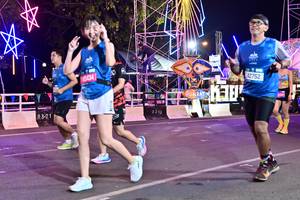 BIB: 5434, 12752
                            <button type="button" onclick="openModal(20783570)" class="btn btn-primary btn-sm float-right btn-popup" data-toggle="modal" data-target=".modal-high-quality">
                        <i class="fas fa-shopping-cart"></i> Add to Cart
                    </button>
                                            <button type="button" onclick="isThisMe(20783570, true)" class="btn btn-success btn-sm float-right btn-popup btn-isme hidden" data-toggle="tooltip" data-placement="bottom" title="นี่คือรูปของคุณใช่ไหม คลิกที่นี่เพื่อเอาเข้าอัลบั้ม">
                        <i class="fas fa-plus"></i> Add to album
                    </button>
                    <button type="button" onclick="isThisMe(20783570, false)" class="btn btn-warning btn-sm float-right btn-popup btn-isnotme hidden">
                        <i class="fas fa-ban"></i> Remove from album
                    </button>