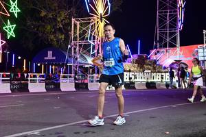 BIB: 0320, 41029, 8341
                            <button type="button" onclick="openModal(20913091)" class="btn btn-primary btn-sm float-right btn-popup" data-toggle="modal" data-target=".modal-high-quality">
                        <i class="fas fa-shopping-cart"></i> Add to Cart
                    </button>
                                            <button type="button" onclick="isThisMe(20913091, true)" class="btn btn-success btn-sm float-right btn-popup btn-isme hidden" data-toggle="tooltip" data-placement="bottom" title="นี่คือรูปของคุณใช่ไหม คลิกที่นี่เพื่อเอาเข้าอัลบั้ม">
                        <i class="fas fa-plus"></i> Add to album
                    </button>
                    <button type="button" onclick="isThisMe(20913091, false)" class="btn btn-warning btn-sm float-right btn-popup btn-isnotme hidden">
                        <i class="fas fa-ban"></i> Remove from album
                    </button>