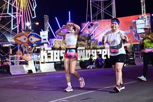 BIB: 65452, 45279, 5568
                            <button type="button" onclick="openModal(20759035)" class="btn btn-primary btn-sm float-right btn-popup" data-toggle="modal" data-target=".modal-high-quality">
                        <i class="fas fa-shopping-cart"></i> Add to Cart
                    </button>
                                            <button type="button" onclick="isThisMe(20759035, true)" class="btn btn-success btn-sm float-right btn-popup btn-isme hidden" data-toggle="tooltip" data-placement="bottom" title="นี่คือรูปของคุณใช่ไหม คลิกที่นี่เพื่อเอาเข้าอัลบั้ม">
                        <i class="fas fa-plus"></i> Add to album
                    </button>
                    <button type="button" onclick="isThisMe(20759035, false)" class="btn btn-warning btn-sm float-right btn-popup btn-isnotme hidden">
                        <i class="fas fa-ban"></i> Remove from album
                    </button>
