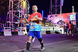 BIB: 2956, 43306
                            <button type="button" onclick="openModal(20896695)" class="btn btn-primary btn-sm float-right btn-popup" data-toggle="modal" data-target=".modal-high-quality">
                        <i class="fas fa-shopping-cart"></i> Add to Cart
                    </button>
                                            <button type="button" onclick="isThisMe(20896695, true)" class="btn btn-success btn-sm float-right btn-popup btn-isme hidden" data-toggle="tooltip" data-placement="bottom" title="นี่คือรูปของคุณใช่ไหม คลิกที่นี่เพื่อเอาเข้าอัลบั้ม">
                        <i class="fas fa-plus"></i> Add to album
                    </button>
                    <button type="button" onclick="isThisMe(20896695, false)" class="btn btn-warning btn-sm float-right btn-popup btn-isnotme hidden">
                        <i class="fas fa-ban"></i> Remove from album
                    </button>