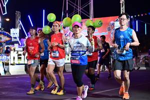BIB: 45558, 43602
                            <button type="button" onclick="openModal(20900294)" class="btn btn-primary btn-sm float-right btn-popup" data-toggle="modal" data-target=".modal-high-quality">
                        <i class="fas fa-shopping-cart"></i> Add to Cart
                    </button>
                                            <button type="button" onclick="isThisMe(20900294, true)" class="btn btn-success btn-sm float-right btn-popup btn-isme hidden" data-toggle="tooltip" data-placement="bottom" title="นี่คือรูปของคุณใช่ไหม คลิกที่นี่เพื่อเอาเข้าอัลบั้ม">
                        <i class="fas fa-plus"></i> Add to album
                    </button>
                    <button type="button" onclick="isThisMe(20900294, false)" class="btn btn-warning btn-sm float-right btn-popup btn-isnotme hidden">
                        <i class="fas fa-ban"></i> Remove from album
                    </button>