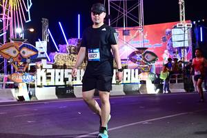 BIB: 13050, 41827, 138
                            <button type="button" onclick="openModal(20871361)" class="btn btn-primary btn-sm float-right btn-popup" data-toggle="modal" data-target=".modal-high-quality">
                        <i class="fas fa-shopping-cart"></i> Add to Cart
                    </button>
                                            <button type="button" onclick="isThisMe(20871361, true)" class="btn btn-success btn-sm float-right btn-popup btn-isme hidden" data-toggle="tooltip" data-placement="bottom" title="นี่คือรูปของคุณใช่ไหม คลิกที่นี่เพื่อเอาเข้าอัลบั้ม">
                        <i class="fas fa-plus"></i> Add to album
                    </button>
                    <button type="button" onclick="isThisMe(20871361, false)" class="btn btn-warning btn-sm float-right btn-popup btn-isnotme hidden">
                        <i class="fas fa-ban"></i> Remove from album
                    </button>