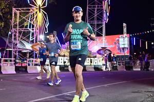 BIB: 8319, 1317, 43421
                            <button type="button" onclick="openModal(20905661)" class="btn btn-primary btn-sm float-right btn-popup" data-toggle="modal" data-target=".modal-high-quality">
                        <i class="fas fa-shopping-cart"></i> Add to Cart
                    </button>
                                            <button type="button" onclick="isThisMe(20905661, true)" class="btn btn-success btn-sm float-right btn-popup btn-isme hidden" data-toggle="tooltip" data-placement="bottom" title="นี่คือรูปของคุณใช่ไหม คลิกที่นี่เพื่อเอาเข้าอัลบั้ม">
                        <i class="fas fa-plus"></i> Add to album
                    </button>
                    <button type="button" onclick="isThisMe(20905661, false)" class="btn btn-warning btn-sm float-right btn-popup btn-isnotme hidden">
                        <i class="fas fa-ban"></i> Remove from album
                    </button>