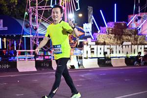 BIB: 111, 40229
                            <button type="button" onclick="openModal(20690730)" class="btn btn-primary btn-sm float-right btn-popup" data-toggle="modal" data-target=".modal-high-quality">
                        <i class="fas fa-shopping-cart"></i> Add to Cart
                    </button>
                                            <button type="button" onclick="isThisMe(20690730, true)" class="btn btn-success btn-sm float-right btn-popup btn-isme hidden" data-toggle="tooltip" data-placement="bottom" title="นี่คือรูปของคุณใช่ไหม คลิกที่นี่เพื่อเอาเข้าอัลบั้ม">
                        <i class="fas fa-plus"></i> Add to album
                    </button>
                    <button type="button" onclick="isThisMe(20690730, false)" class="btn btn-warning btn-sm float-right btn-popup btn-isnotme hidden">
                        <i class="fas fa-ban"></i> Remove from album
                    </button>