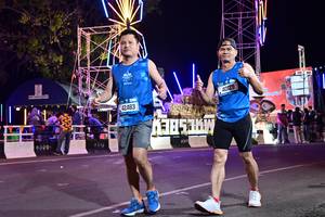 BIB: 6320, 42483, 40129
                            <button type="button" onclick="openModal(20893702)" class="btn btn-primary btn-sm float-right btn-popup" data-toggle="modal" data-target=".modal-high-quality">
                        <i class="fas fa-shopping-cart"></i> Add to Cart
                    </button>
                                            <button type="button" onclick="isThisMe(20893702, true)" class="btn btn-success btn-sm float-right btn-popup btn-isme hidden" data-toggle="tooltip" data-placement="bottom" title="นี่คือรูปของคุณใช่ไหม คลิกที่นี่เพื่อเอาเข้าอัลบั้ม">
                        <i class="fas fa-plus"></i> Add to album
                    </button>
                    <button type="button" onclick="isThisMe(20893702, false)" class="btn btn-warning btn-sm float-right btn-popup btn-isnotme hidden">
                        <i class="fas fa-ban"></i> Remove from album
                    </button>