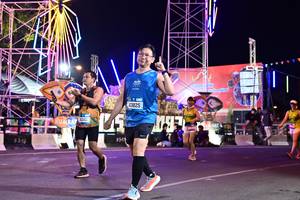 BIB: 4243, 521, 43825
                            <button type="button" onclick="openModal(20757184)" class="btn btn-primary btn-sm float-right btn-popup" data-toggle="modal" data-target=".modal-high-quality">
                        <i class="fas fa-shopping-cart"></i> Add to Cart
                    </button>
                                            <button type="button" onclick="isThisMe(20757184, true)" class="btn btn-success btn-sm float-right btn-popup btn-isme hidden" data-toggle="tooltip" data-placement="bottom" title="นี่คือรูปของคุณใช่ไหม คลิกที่นี่เพื่อเอาเข้าอัลบั้ม">
                        <i class="fas fa-plus"></i> Add to album
                    </button>
                    <button type="button" onclick="isThisMe(20757184, false)" class="btn btn-warning btn-sm float-right btn-popup btn-isnotme hidden">
                        <i class="fas fa-ban"></i> Remove from album
                    </button>