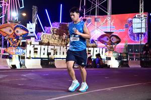 BIB: 3853, 41943, 834
                            <button type="button" onclick="openModal(20656412)" class="btn btn-primary btn-sm float-right btn-popup" data-toggle="modal" data-target=".modal-high-quality">
                        <i class="fas fa-shopping-cart"></i> Add to Cart
                    </button>
                                            <button type="button" onclick="isThisMe(20656412, true)" class="btn btn-success btn-sm float-right btn-popup btn-isme hidden" data-toggle="tooltip" data-placement="bottom" title="นี่คือรูปของคุณใช่ไหม คลิกที่นี่เพื่อเอาเข้าอัลบั้ม">
                        <i class="fas fa-plus"></i> Add to album
                    </button>
                    <button type="button" onclick="isThisMe(20656412, false)" class="btn btn-warning btn-sm float-right btn-popup btn-isnotme hidden">
                        <i class="fas fa-ban"></i> Remove from album
                    </button>