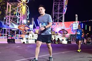 BIB: 5432
                            <button type="button" onclick="openModal(20681342)" class="btn btn-primary btn-sm float-right btn-popup" data-toggle="modal" data-target=".modal-high-quality">
                        <i class="fas fa-shopping-cart"></i> Add to Cart
                    </button>
                                            <button type="button" onclick="isThisMe(20681342, true)" class="btn btn-success btn-sm float-right btn-popup btn-isme hidden" data-toggle="tooltip" data-placement="bottom" title="นี่คือรูปของคุณใช่ไหม คลิกที่นี่เพื่อเอาเข้าอัลบั้ม">
                        <i class="fas fa-plus"></i> Add to album
                    </button>
                    <button type="button" onclick="isThisMe(20681342, false)" class="btn btn-warning btn-sm float-right btn-popup btn-isnotme hidden">
                        <i class="fas fa-ban"></i> Remove from album
                    </button>