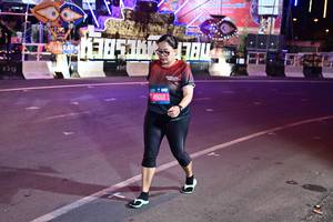 BIB: 3853, 1784, 46012
                            <button type="button" onclick="openModal(20962274)" class="btn btn-primary btn-sm float-right btn-popup" data-toggle="modal" data-target=".modal-high-quality">
                        <i class="fas fa-shopping-cart"></i> Add to Cart
                    </button>
                                            <button type="button" onclick="isThisMe(20962274, true)" class="btn btn-success btn-sm float-right btn-popup btn-isme hidden" data-toggle="tooltip" data-placement="bottom" title="นี่คือรูปของคุณใช่ไหม คลิกที่นี่เพื่อเอาเข้าอัลบั้ม">
                        <i class="fas fa-plus"></i> Add to album
                    </button>
                    <button type="button" onclick="isThisMe(20962274, false)" class="btn btn-warning btn-sm float-right btn-popup btn-isnotme hidden">
                        <i class="fas fa-ban"></i> Remove from album
                    </button>