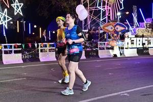 BIB: 45807, 0319, 13851
                            <button type="button" onclick="openModal(20963801)" class="btn btn-primary btn-sm float-right btn-popup" data-toggle="modal" data-target=".modal-high-quality">
                        <i class="fas fa-shopping-cart"></i> Add to Cart
                    </button>
                                            <button type="button" onclick="isThisMe(20963801, true)" class="btn btn-success btn-sm float-right btn-popup btn-isme hidden" data-toggle="tooltip" data-placement="bottom" title="นี่คือรูปของคุณใช่ไหม คลิกที่นี่เพื่อเอาเข้าอัลบั้ม">
                        <i class="fas fa-plus"></i> Add to album
                    </button>
                    <button type="button" onclick="isThisMe(20963801, false)" class="btn btn-warning btn-sm float-right btn-popup btn-isnotme hidden">
                        <i class="fas fa-ban"></i> Remove from album
                    </button>