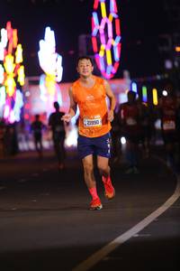 BIB: 06612
                            <button type="button" onclick="openModal(21012543)" class="btn btn-primary btn-sm float-right btn-popup" data-toggle="modal" data-target=".modal-high-quality">
                        <i class="fas fa-shopping-cart"></i> Add to Cart
                    </button>
                                            <button type="button" onclick="isThisMe(21012543, true)" class="btn btn-success btn-sm float-right btn-popup btn-isme hidden" data-toggle="tooltip" data-placement="bottom" title="นี่คือรูปของคุณใช่ไหม คลิกที่นี่เพื่อเอาเข้าอัลบั้ม">
                        <i class="fas fa-plus"></i> Add to album
                    </button>
                    <button type="button" onclick="isThisMe(21012543, false)" class="btn btn-warning btn-sm float-right btn-popup btn-isnotme hidden">
                        <i class="fas fa-ban"></i> Remove from album
                    </button>