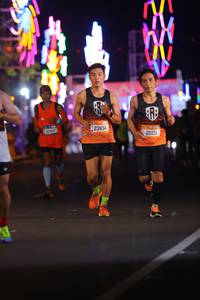 BIB: 43406, 23834, 11202
                            <button type="button" onclick="openModal(21016877)" class="btn btn-primary btn-sm float-right btn-popup" data-toggle="modal" data-target=".modal-high-quality">
                        <i class="fas fa-shopping-cart"></i> Add to Cart
                    </button>
                                            <button type="button" onclick="isThisMe(21016877, true)" class="btn btn-success btn-sm float-right btn-popup btn-isme hidden" data-toggle="tooltip" data-placement="bottom" title="นี่คือรูปของคุณใช่ไหม คลิกที่นี่เพื่อเอาเข้าอัลบั้ม">
                        <i class="fas fa-plus"></i> Add to album
                    </button>
                    <button type="button" onclick="isThisMe(21016877, false)" class="btn btn-warning btn-sm float-right btn-popup btn-isnotme hidden">
                        <i class="fas fa-ban"></i> Remove from album
                    </button>