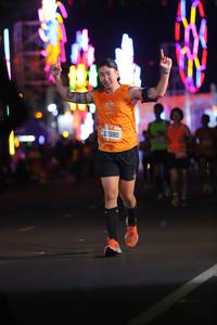 BIB: 0852
                            <button type="button" onclick="openModal(21072754)" class="btn btn-primary btn-sm float-right btn-popup" data-toggle="modal" data-target=".modal-high-quality">
                        <i class="fas fa-shopping-cart"></i> Add to Cart
                    </button>
                                            <button type="button" onclick="isThisMe(21072754, true)" class="btn btn-success btn-sm float-right btn-popup btn-isme hidden" data-toggle="tooltip" data-placement="bottom" title="นี่คือรูปของคุณใช่ไหม คลิกที่นี่เพื่อเอาเข้าอัลบั้ม">
                        <i class="fas fa-plus"></i> Add to album
                    </button>
                    <button type="button" onclick="isThisMe(21072754, false)" class="btn btn-warning btn-sm float-right btn-popup btn-isnotme hidden">
                        <i class="fas fa-ban"></i> Remove from album
                    </button>