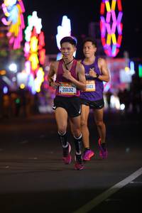 BIB: 20132, 043
                            <button type="button" onclick="openModal(20945960)" class="btn btn-primary btn-sm float-right btn-popup" data-toggle="modal" data-target=".modal-high-quality">
                        <i class="fas fa-shopping-cart"></i> Add to Cart
                    </button>
                                            <button type="button" onclick="isThisMe(20945960, true)" class="btn btn-success btn-sm float-right btn-popup btn-isme hidden" data-toggle="tooltip" data-placement="bottom" title="นี่คือรูปของคุณใช่ไหม คลิกที่นี่เพื่อเอาเข้าอัลบั้ม">
                        <i class="fas fa-plus"></i> Add to album
                    </button>
                    <button type="button" onclick="isThisMe(20945960, false)" class="btn btn-warning btn-sm float-right btn-popup btn-isnotme hidden">
                        <i class="fas fa-ban"></i> Remove from album
                    </button>