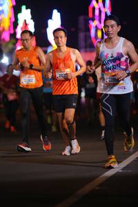 BIB: 2062, 2032, 2199
                            <button type="button" onclick="openModal(21016136)" class="btn btn-primary btn-sm float-right btn-popup" data-toggle="modal" data-target=".modal-high-quality">
                        <i class="fas fa-shopping-cart"></i> Add to Cart
                    </button>
                                            <button type="button" onclick="isThisMe(21016136, true)" class="btn btn-success btn-sm float-right btn-popup btn-isme hidden" data-toggle="tooltip" data-placement="bottom" title="นี่คือรูปของคุณใช่ไหม คลิกที่นี่เพื่อเอาเข้าอัลบั้ม">
                        <i class="fas fa-plus"></i> Add to album
                    </button>
                    <button type="button" onclick="isThisMe(21016136, false)" class="btn btn-warning btn-sm float-right btn-popup btn-isnotme hidden">
                        <i class="fas fa-ban"></i> Remove from album
                    </button>