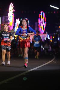 BIB: 4588, 1144
                            <button type="button" onclick="openModal(21603589)" class="btn btn-primary btn-sm float-right btn-popup" data-toggle="modal" data-target=".modal-high-quality">
                        <i class="fas fa-shopping-cart"></i> Add to Cart
                    </button>
                                            <button type="button" onclick="isThisMe(21603589, true)" class="btn btn-success btn-sm float-right btn-popup btn-isme hidden" data-toggle="tooltip" data-placement="bottom" title="นี่คือรูปของคุณใช่ไหม คลิกที่นี่เพื่อเอาเข้าอัลบั้ม">
                        <i class="fas fa-plus"></i> Add to album
                    </button>
                    <button type="button" onclick="isThisMe(21603589, false)" class="btn btn-warning btn-sm float-right btn-popup btn-isnotme hidden">
                        <i class="fas fa-ban"></i> Remove from album
                    </button>