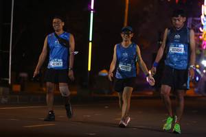 BIB: 42367, 40087, 82404
                            <button type="button" onclick="openModal(21600184)" class="btn btn-primary btn-sm float-right btn-popup" data-toggle="modal" data-target=".modal-high-quality">
                        <i class="fas fa-shopping-cart"></i> Add to Cart
                    </button>
                                            <button type="button" onclick="isThisMe(21600184, true)" class="btn btn-success btn-sm float-right btn-popup btn-isme hidden" data-toggle="tooltip" data-placement="bottom" title="นี่คือรูปของคุณใช่ไหม คลิกที่นี่เพื่อเอาเข้าอัลบั้ม">
                        <i class="fas fa-plus"></i> Add to album
                    </button>
                    <button type="button" onclick="isThisMe(21600184, false)" class="btn btn-warning btn-sm float-right btn-popup btn-isnotme hidden">
                        <i class="fas fa-ban"></i> Remove from album
                    </button>