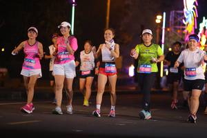 BIB: 65450, 45814, 65452, 45568, 45279
                            <button type="button" onclick="openModal(21602142)" class="btn btn-primary btn-sm float-right btn-popup" data-toggle="modal" data-target=".modal-high-quality">
                        <i class="fas fa-shopping-cart"></i> Add to Cart
                    </button>
                                            <button type="button" onclick="isThisMe(21602142, true)" class="btn btn-success btn-sm float-right btn-popup btn-isme hidden" data-toggle="tooltip" data-placement="bottom" title="นี่คือรูปของคุณใช่ไหม คลิกที่นี่เพื่อเอาเข้าอัลบั้ม">
                        <i class="fas fa-plus"></i> Add to album
                    </button>
                    <button type="button" onclick="isThisMe(21602142, false)" class="btn btn-warning btn-sm float-right btn-popup btn-isnotme hidden">
                        <i class="fas fa-ban"></i> Remove from album
                    </button>