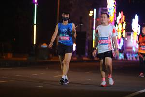 BIB: 45390, 29967
                            <button type="button" onclick="openModal(21601737)" class="btn btn-primary btn-sm float-right btn-popup" data-toggle="modal" data-target=".modal-high-quality">
                        <i class="fas fa-shopping-cart"></i> Add to Cart
                    </button>
                                            <button type="button" onclick="isThisMe(21601737, true)" class="btn btn-success btn-sm float-right btn-popup btn-isme hidden" data-toggle="tooltip" data-placement="bottom" title="นี่คือรูปของคุณใช่ไหม คลิกที่นี่เพื่อเอาเข้าอัลบั้ม">
                        <i class="fas fa-plus"></i> Add to album
                    </button>
                    <button type="button" onclick="isThisMe(21601737, false)" class="btn btn-warning btn-sm float-right btn-popup btn-isnotme hidden">
                        <i class="fas fa-ban"></i> Remove from album
                    </button>