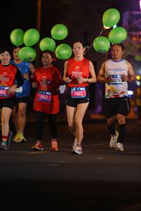 BIB: 472, 1309, 0579
                            <button type="button" onclick="openModal(21598570)" class="btn btn-primary btn-sm float-right btn-popup" data-toggle="modal" data-target=".modal-high-quality">
                        <i class="fas fa-shopping-cart"></i> Add to Cart
                    </button>
                                            <button type="button" onclick="isThisMe(21598570, true)" class="btn btn-success btn-sm float-right btn-popup btn-isme hidden" data-toggle="tooltip" data-placement="bottom" title="นี่คือรูปของคุณใช่ไหม คลิกที่นี่เพื่อเอาเข้าอัลบั้ม">
                        <i class="fas fa-plus"></i> Add to album
                    </button>
                    <button type="button" onclick="isThisMe(21598570, false)" class="btn btn-warning btn-sm float-right btn-popup btn-isnotme hidden">
                        <i class="fas fa-ban"></i> Remove from album
                    </button>