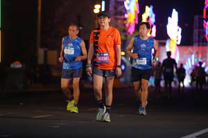 BIB: 46038, 42882
                            <button type="button" onclick="openModal(21539200)" class="btn btn-primary btn-sm float-right btn-popup" data-toggle="modal" data-target=".modal-high-quality">
                        <i class="fas fa-shopping-cart"></i> Add to Cart
                    </button>
                                            <button type="button" onclick="isThisMe(21539200, true)" class="btn btn-success btn-sm float-right btn-popup btn-isme hidden" data-toggle="tooltip" data-placement="bottom" title="นี่คือรูปของคุณใช่ไหม คลิกที่นี่เพื่อเอาเข้าอัลบั้ม">
                        <i class="fas fa-plus"></i> Add to album
                    </button>
                    <button type="button" onclick="isThisMe(21539200, false)" class="btn btn-warning btn-sm float-right btn-popup btn-isnotme hidden">
                        <i class="fas fa-ban"></i> Remove from album
                    </button>