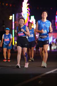 BIB: 151, 15950
                            <button type="button" onclick="openModal(21601501)" class="btn btn-primary btn-sm float-right btn-popup" data-toggle="modal" data-target=".modal-high-quality">
                        <i class="fas fa-shopping-cart"></i> Add to Cart
                    </button>
                                            <button type="button" onclick="isThisMe(21601501, true)" class="btn btn-success btn-sm float-right btn-popup btn-isme hidden" data-toggle="tooltip" data-placement="bottom" title="นี่คือรูปของคุณใช่ไหม คลิกที่นี่เพื่อเอาเข้าอัลบั้ม">
                        <i class="fas fa-plus"></i> Add to album
                    </button>
                    <button type="button" onclick="isThisMe(21601501, false)" class="btn btn-warning btn-sm float-right btn-popup btn-isnotme hidden">
                        <i class="fas fa-ban"></i> Remove from album
                    </button>
