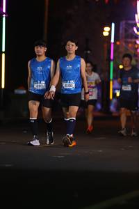 BIB: 41801, 41300, 467
                            <button type="button" onclick="openModal(21599985)" class="btn btn-primary btn-sm float-right btn-popup" data-toggle="modal" data-target=".modal-high-quality">
                        <i class="fas fa-shopping-cart"></i> Add to Cart
                    </button>
                                            <button type="button" onclick="isThisMe(21599985, true)" class="btn btn-success btn-sm float-right btn-popup btn-isme hidden" data-toggle="tooltip" data-placement="bottom" title="นี่คือรูปของคุณใช่ไหม คลิกที่นี่เพื่อเอาเข้าอัลบั้ม">
                        <i class="fas fa-plus"></i> Add to album
                    </button>
                    <button type="button" onclick="isThisMe(21599985, false)" class="btn btn-warning btn-sm float-right btn-popup btn-isnotme hidden">
                        <i class="fas fa-ban"></i> Remove from album
                    </button>