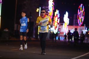 BIB: 42242, 2020, 40889
                            <button type="button" onclick="openModal(21600214)" class="btn btn-primary btn-sm float-right btn-popup" data-toggle="modal" data-target=".modal-high-quality">
                        <i class="fas fa-shopping-cart"></i> Add to Cart
                    </button>
                                            <button type="button" onclick="isThisMe(21600214, true)" class="btn btn-success btn-sm float-right btn-popup btn-isme hidden" data-toggle="tooltip" data-placement="bottom" title="นี่คือรูปของคุณใช่ไหม คลิกที่นี่เพื่อเอาเข้าอัลบั้ม">
                        <i class="fas fa-plus"></i> Add to album
                    </button>
                    <button type="button" onclick="isThisMe(21600214, false)" class="btn btn-warning btn-sm float-right btn-popup btn-isnotme hidden">
                        <i class="fas fa-ban"></i> Remove from album
                    </button>