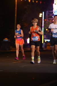 BIB: 45082, 40331, 41020
                            <button type="button" onclick="openModal(21599337)" class="btn btn-primary btn-sm float-right btn-popup" data-toggle="modal" data-target=".modal-high-quality">
                        <i class="fas fa-shopping-cart"></i> Add to Cart
                    </button>
                                            <button type="button" onclick="isThisMe(21599337, true)" class="btn btn-success btn-sm float-right btn-popup btn-isme hidden" data-toggle="tooltip" data-placement="bottom" title="นี่คือรูปของคุณใช่ไหม คลิกที่นี่เพื่อเอาเข้าอัลบั้ม">
                        <i class="fas fa-plus"></i> Add to album
                    </button>
                    <button type="button" onclick="isThisMe(21599337, false)" class="btn btn-warning btn-sm float-right btn-popup btn-isnotme hidden">
                        <i class="fas fa-ban"></i> Remove from album
                    </button>